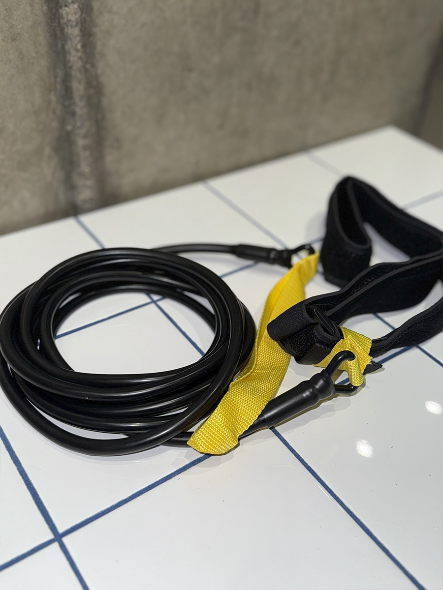 SWELL Резиновый тренажер для бассейна "Resistance Belt" Yellow